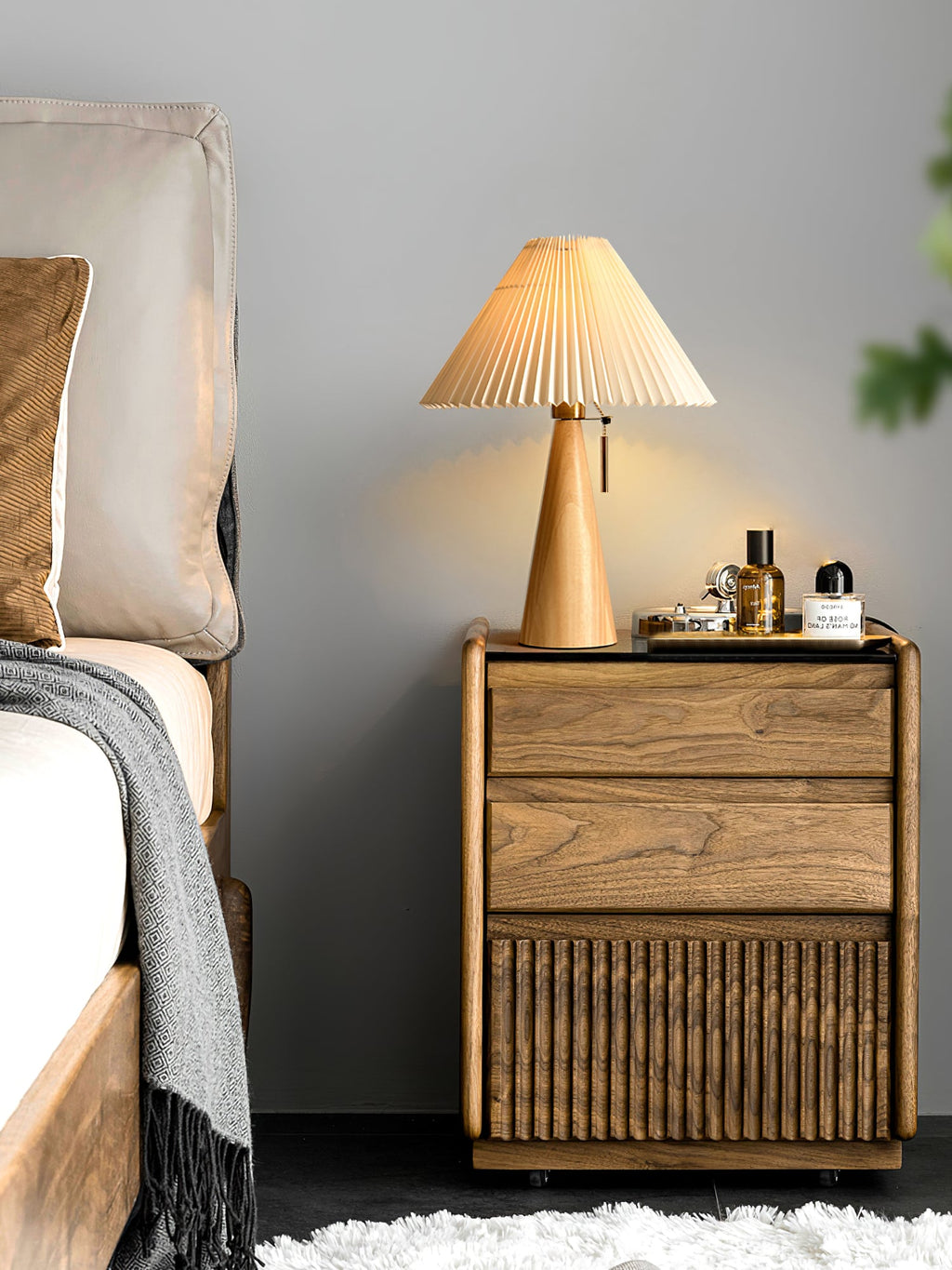 Rovelle Table Lamp