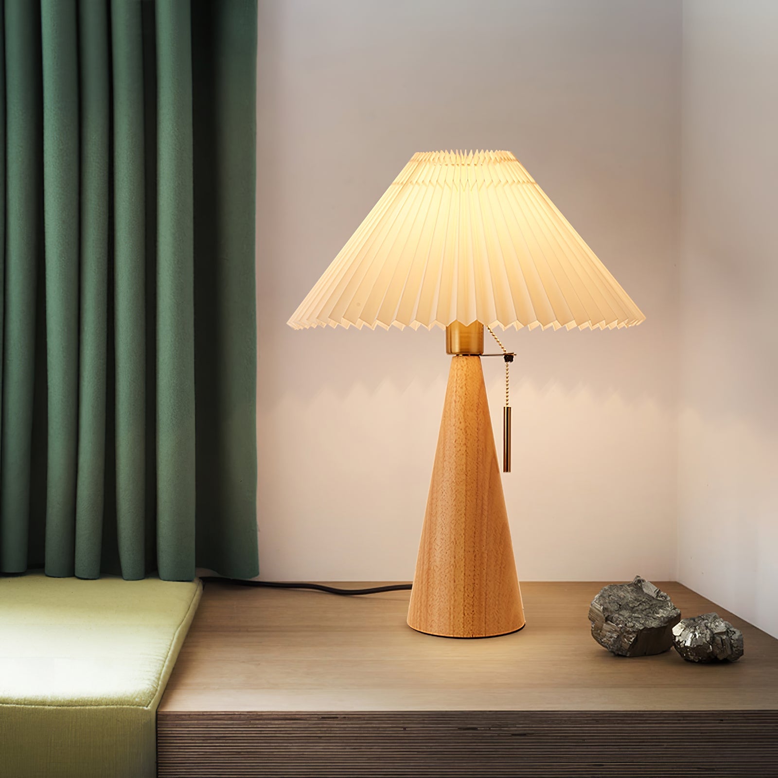 Rovelle Table Lamp