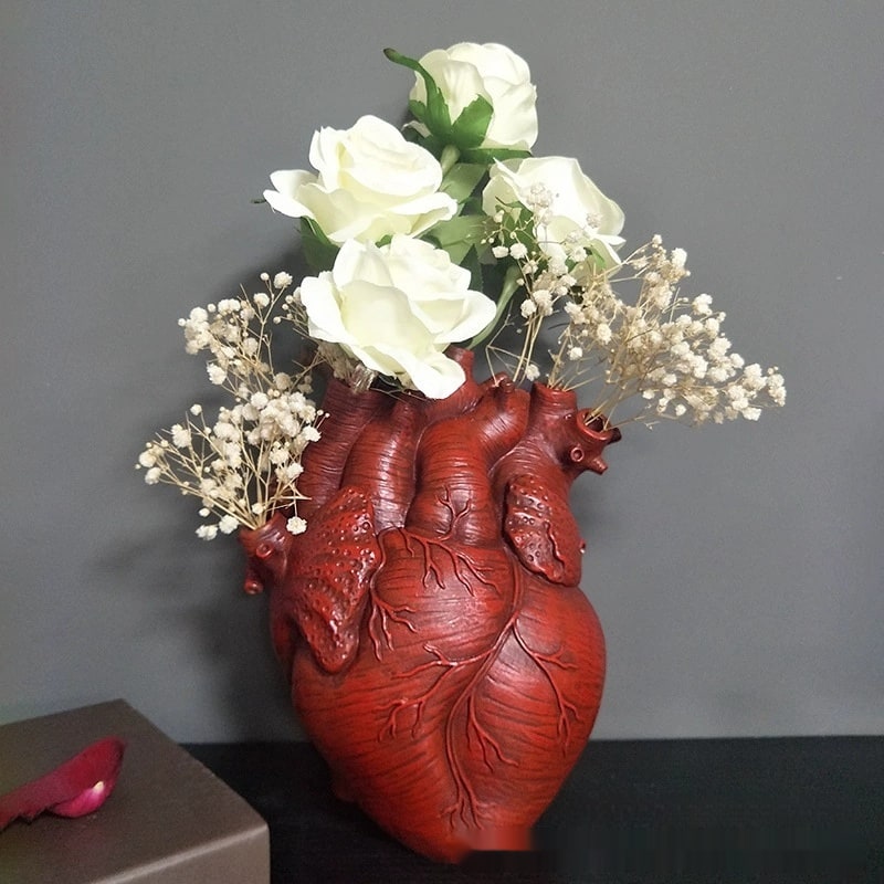 Anatomical Heart Flower Vase with Textured Resin Sculpture and Decorative Bud Design - Image 2