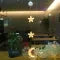 Battery Operated Christmas Lights with Suction Cup for Window Glass and Mirrors - Image 9
