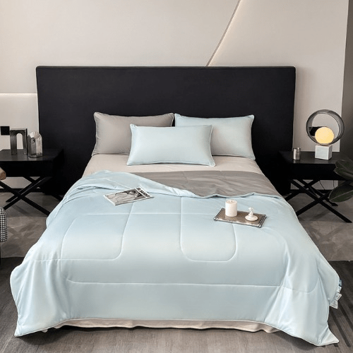 Breathable Cooling Blanket Comforter Summer Lightweight Reversible Quilted Fabric - Image 4