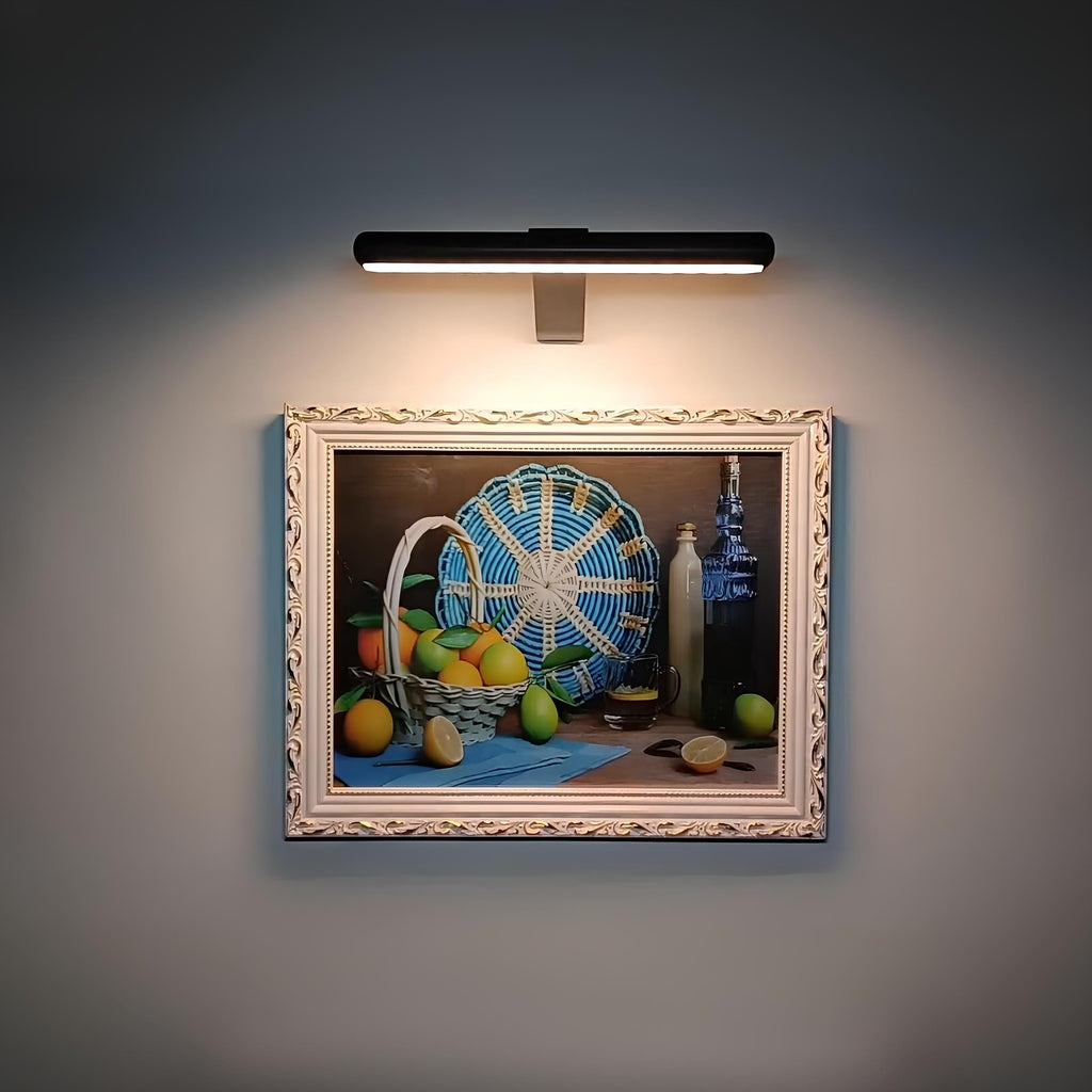 Gallery‑Style Wall Lamp