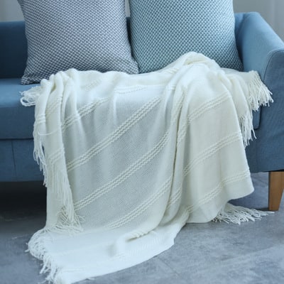 Chunky Knit Throw Blanket with Textured Stripes and Tassel Fringe - Image 4