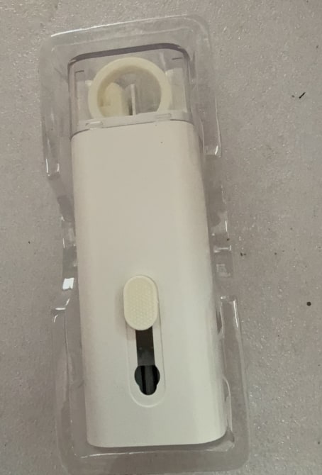 Computer Keyboard Cleaning Kit with Retractable Brush and Microfiber Cloth for Electronics - Image 1