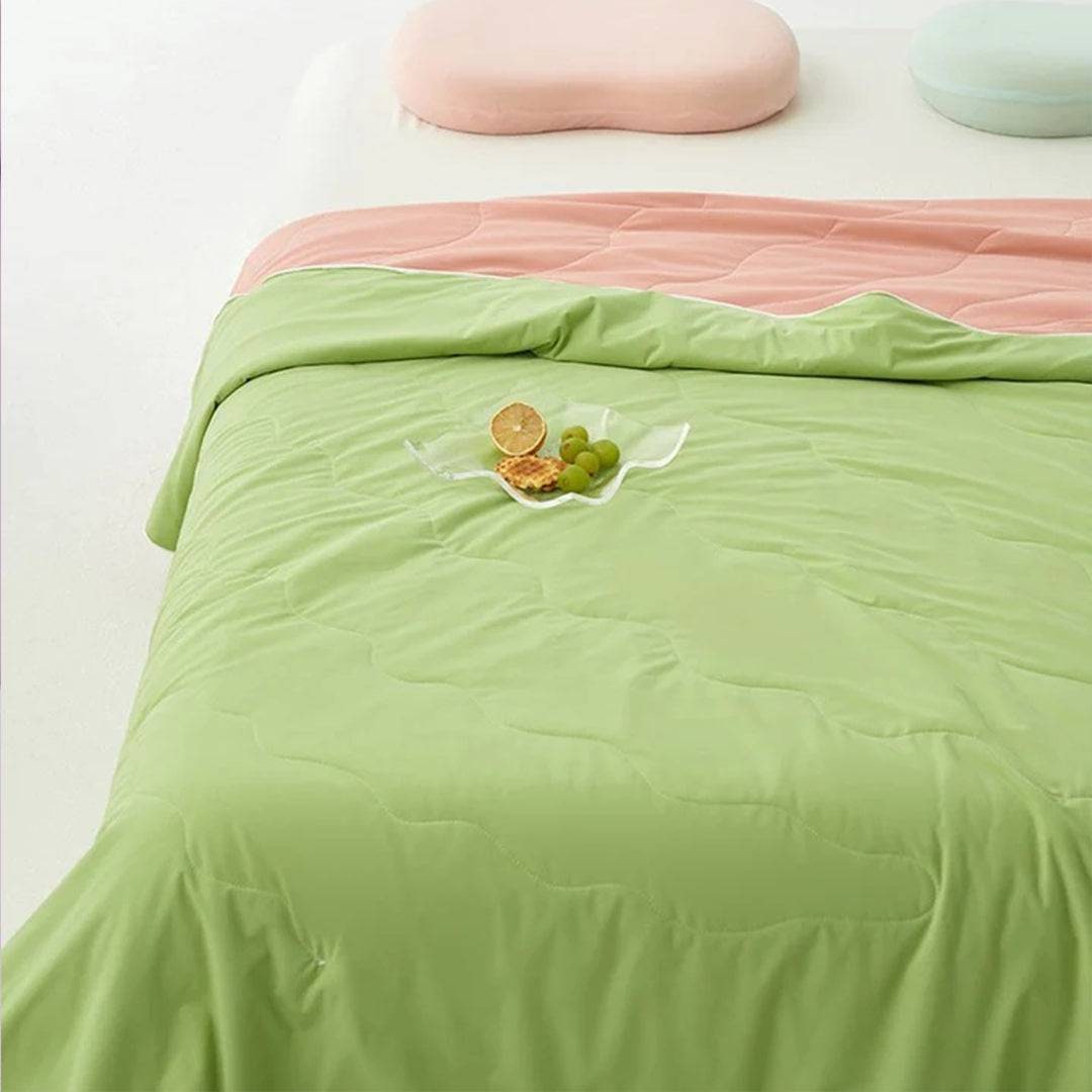 Cooling Blanket Lightweight Reversible Silky Quilted Summer Throw Cool For Hot Sleepers - Image 4