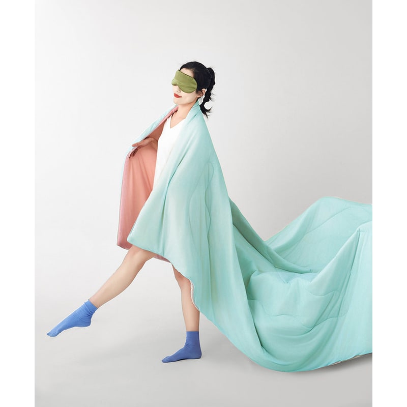 Cooling Blanket Lightweight Reversible Silky Quilted Summer Throw Cool For Hot Sleepers - Image 5