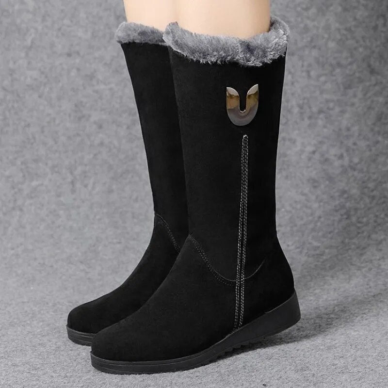 Women’s High Winter Boots Flat Solid Design