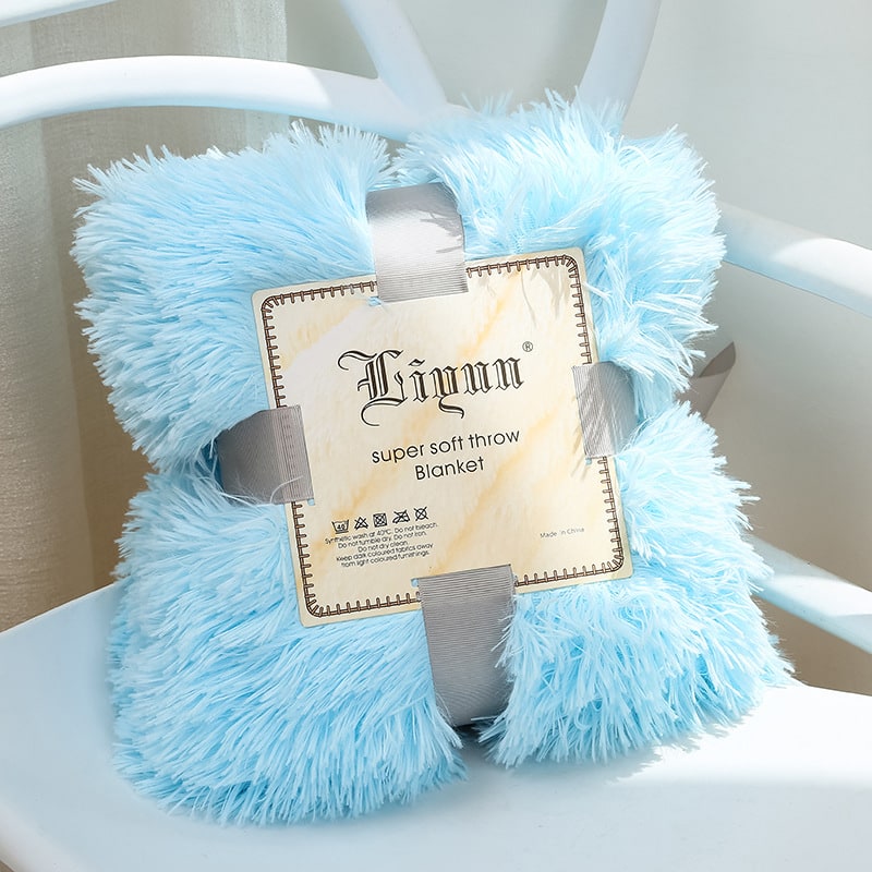 Faux Fur Throw Blanket with Soft Plush Long Pile Shaggy Texture for Cozy Bedding - Image 2