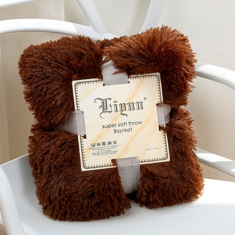 Faux Fur Throw Blanket with Soft Plush Long Pile Shaggy Texture for Cozy Bedding - Image 7