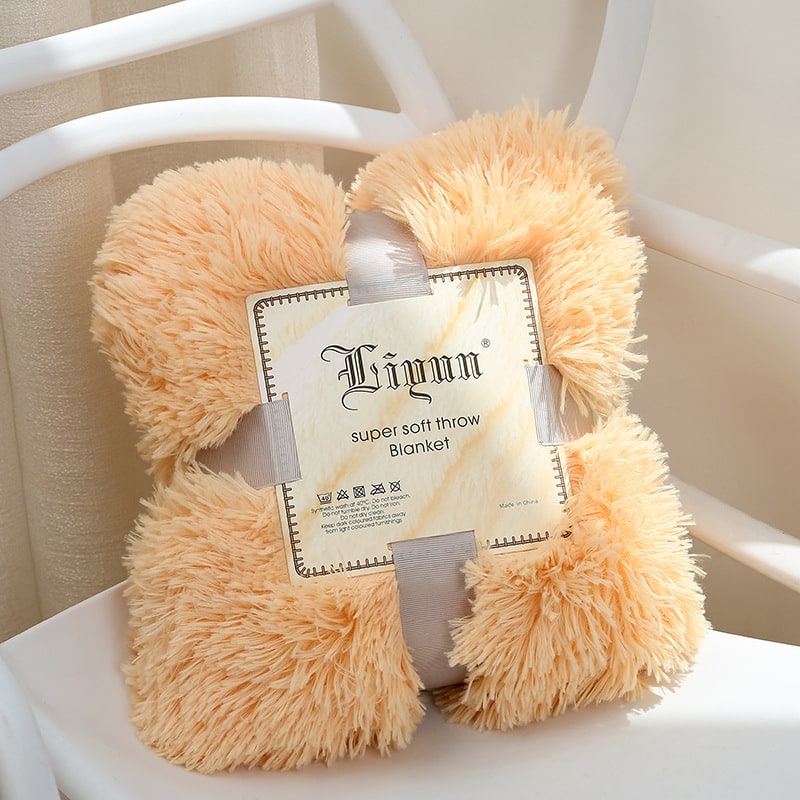Faux Fur Throw Blanket with Soft Plush Long Pile Shaggy Texture for Cozy Bedding - Image 9