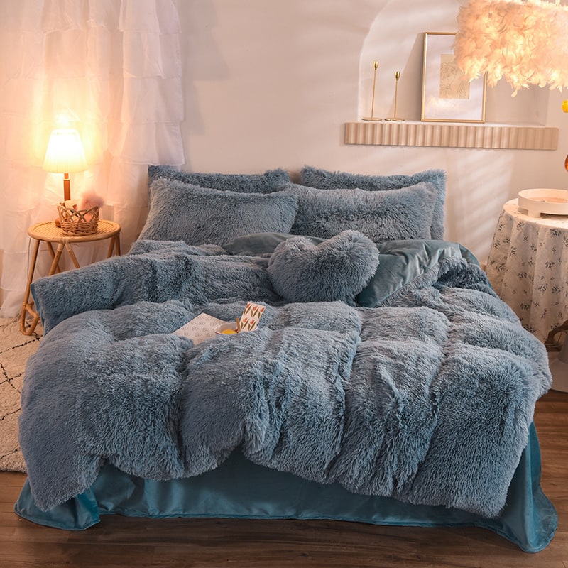 Fluffy Shaggy Duvet Cover with Plush Faux Fur and Bed Set for King Daybed Coverlet - Image 9