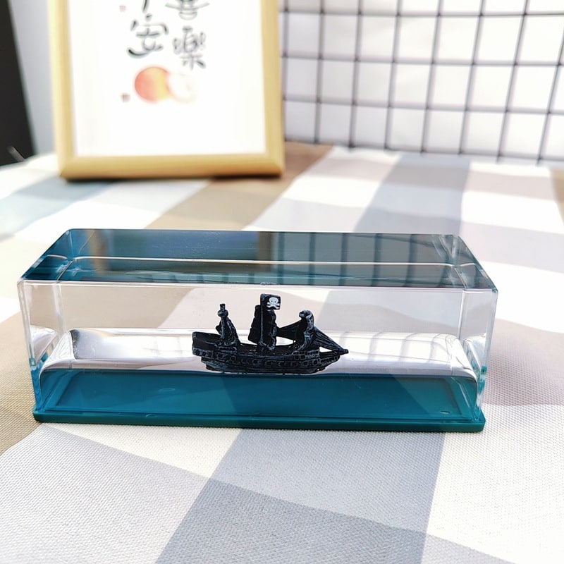 Fluid Drift Bottle with Floating Ship and LED Light Desk Ornament - Image 10