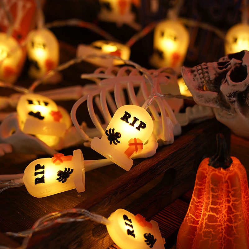 Halloween Outdoor String Lights with Battery Operated LED for Patio and Yard Decoration - Image 1