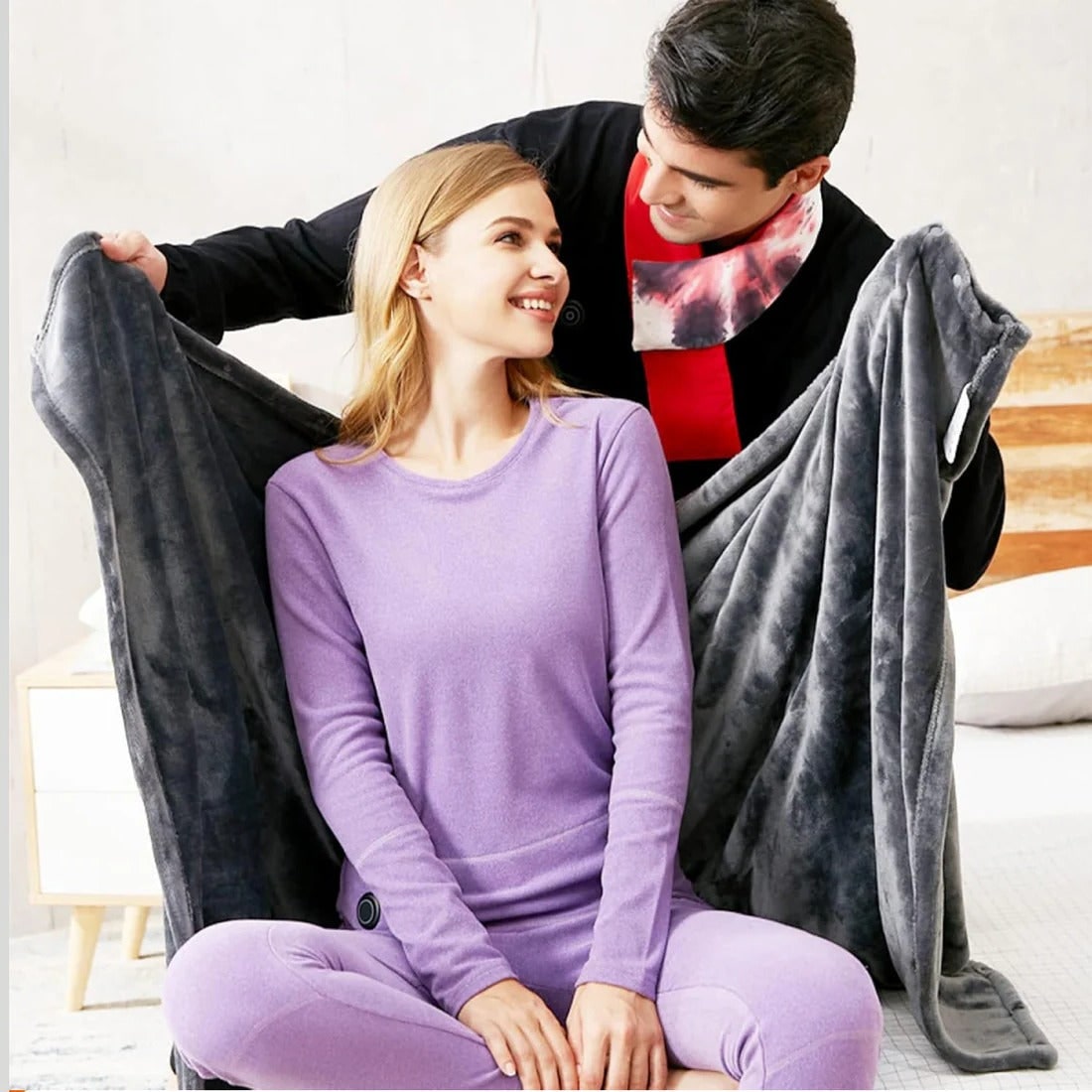 Heated Blanket Shawl with Electric Throw Wearable Fleece Cape with Zipper and USB Power - Image 5