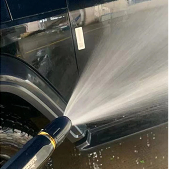 High Pressure Garden Hose Nozzle with Adjustable Spray Tip and Brass Quick-Connect Fitting - Image 3