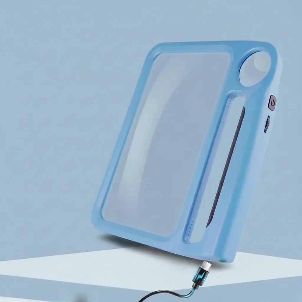 LED Magnifying Glass with Light and Handheld Design for Reading with Dual Lenses - Image 2