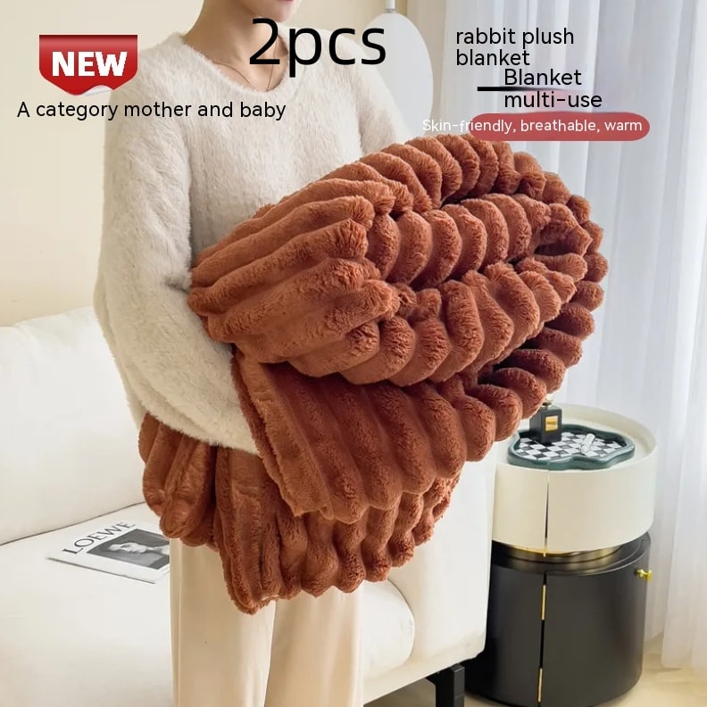 Luxury Faux Fur Throw Blanket with Double-Sided Plush Pile and Matching Pillowcase - Image 5