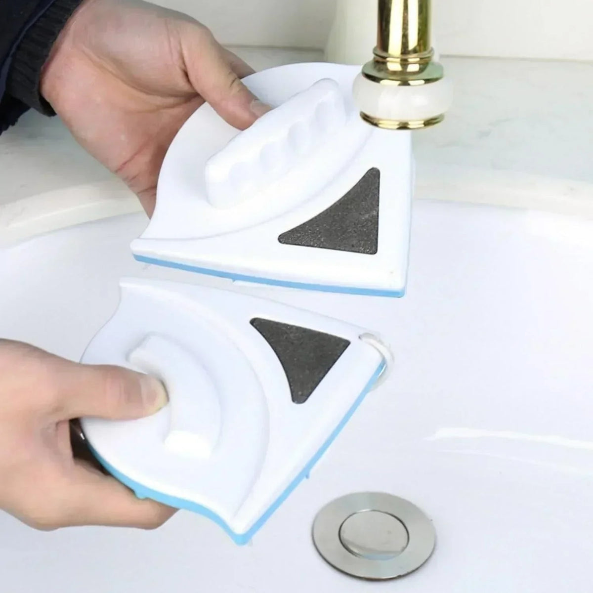 Magnetic Window Cleaner Squeegee with Double-Sided Cleaning and Replaceable Pads Pink - Image 10