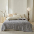 Jacquard Quilt Premium Yamileth Bedding