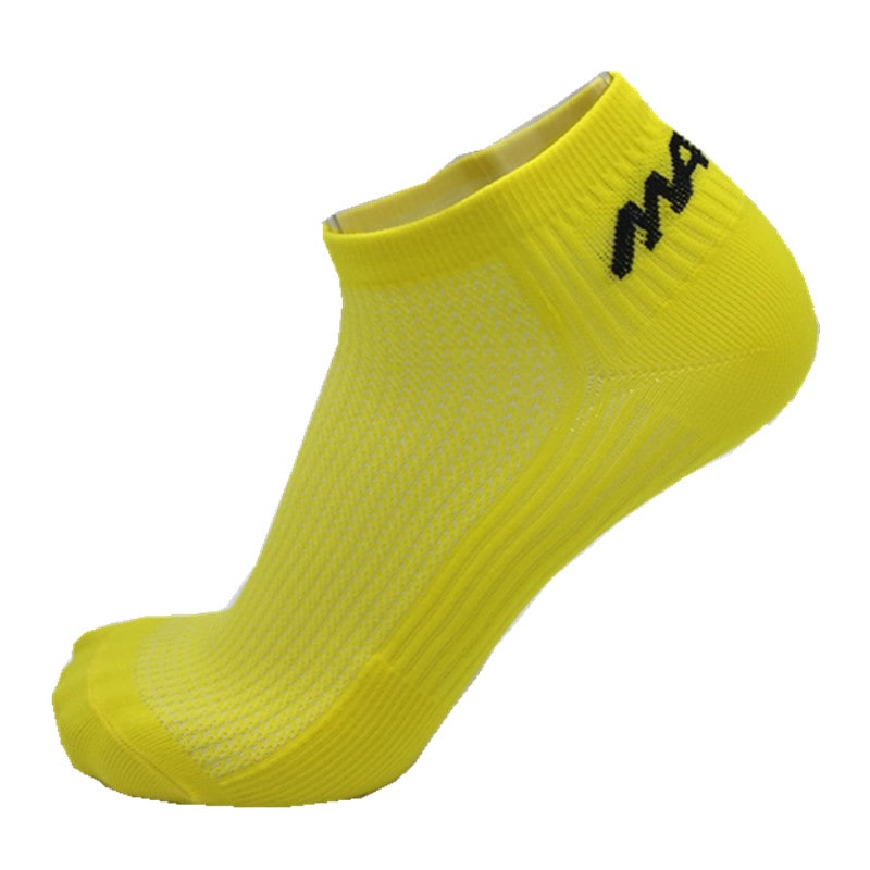 Men's Ankle Athletic Socks with Compression Support and Moisture Wicking - Image 7
