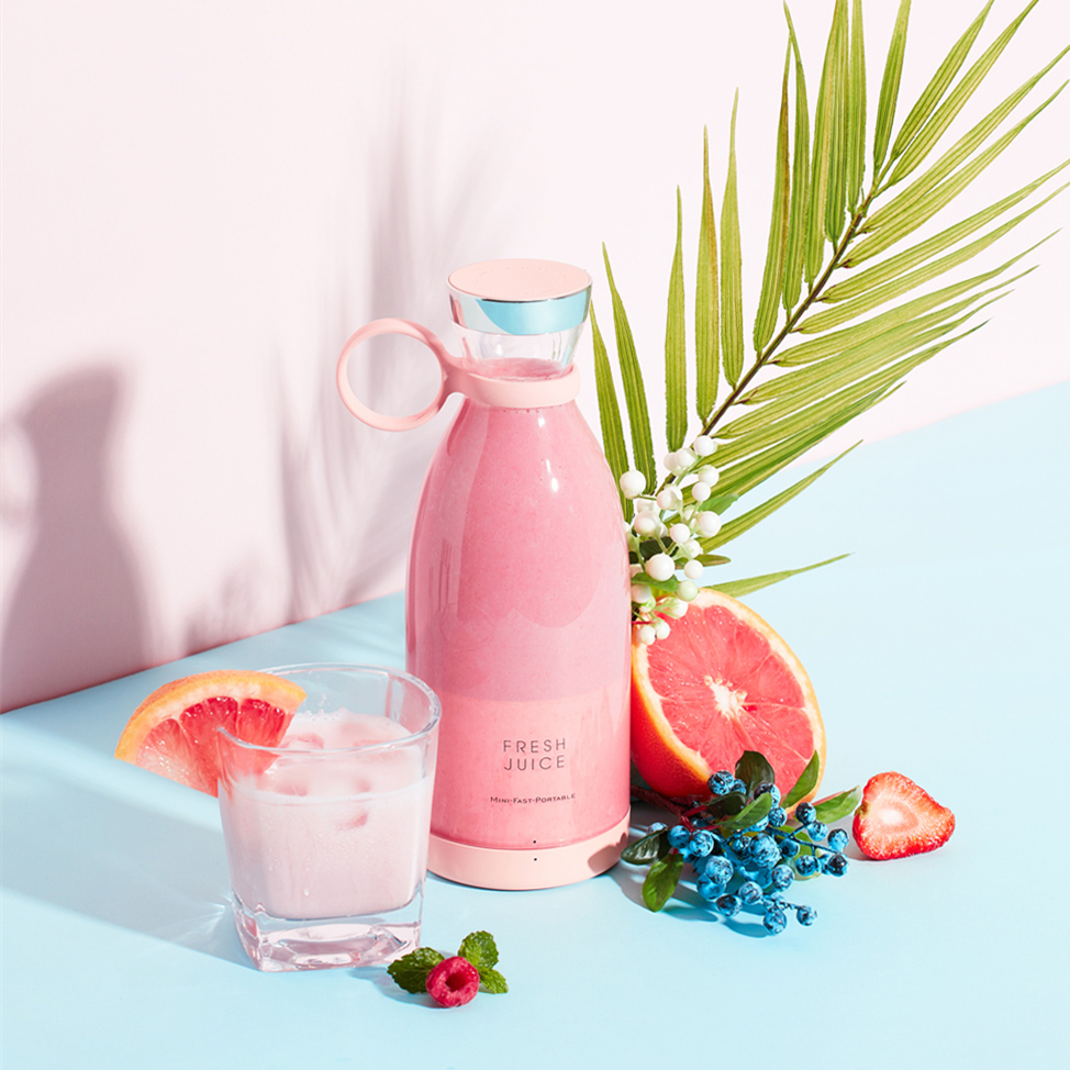 Portable Blender with Powerful Motor Stainless Steel Blades and USB Rechargeable for Smoothies - Image 10