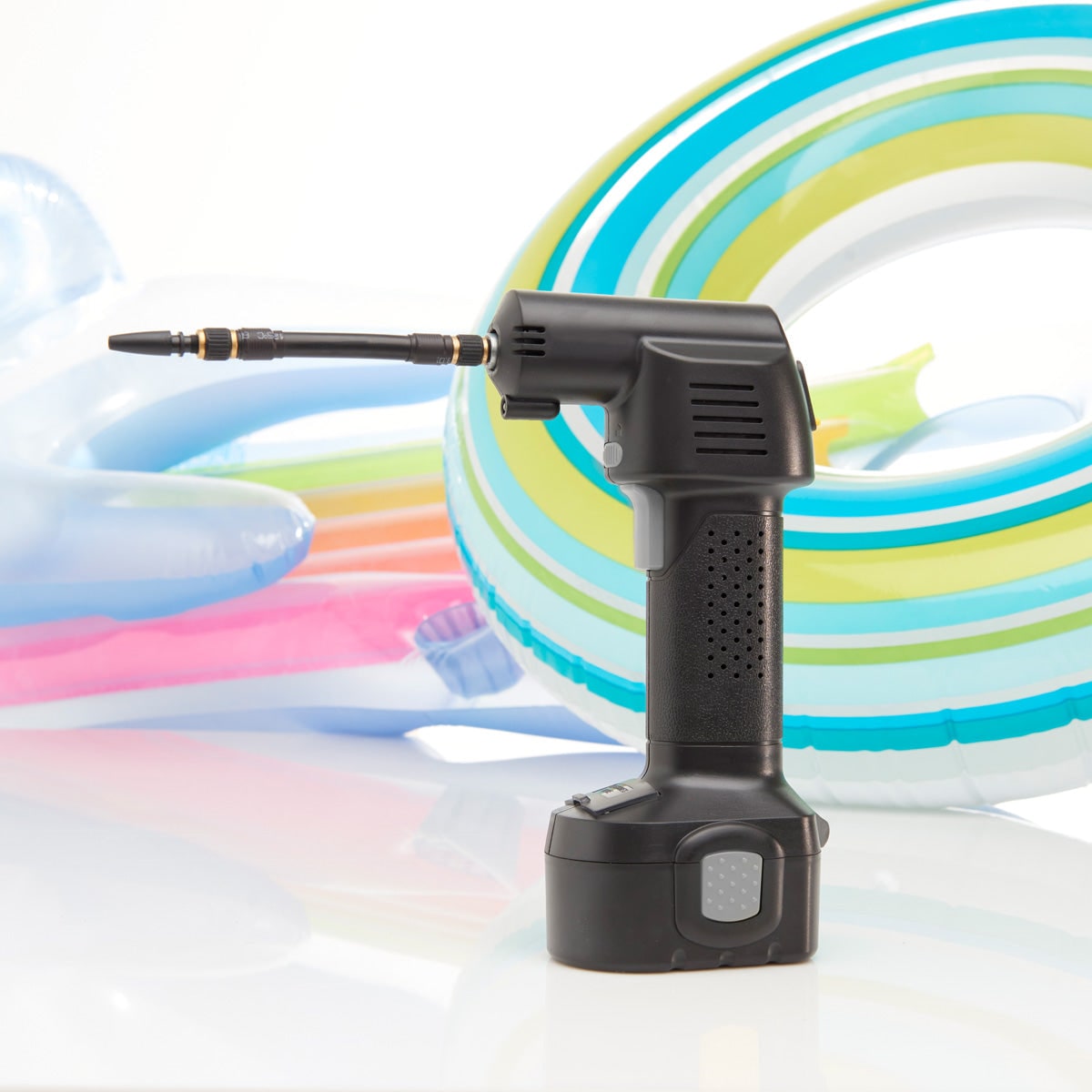 Portable Tire Inflator Cordless Rechargeable Handheld Digital Display - Image 3