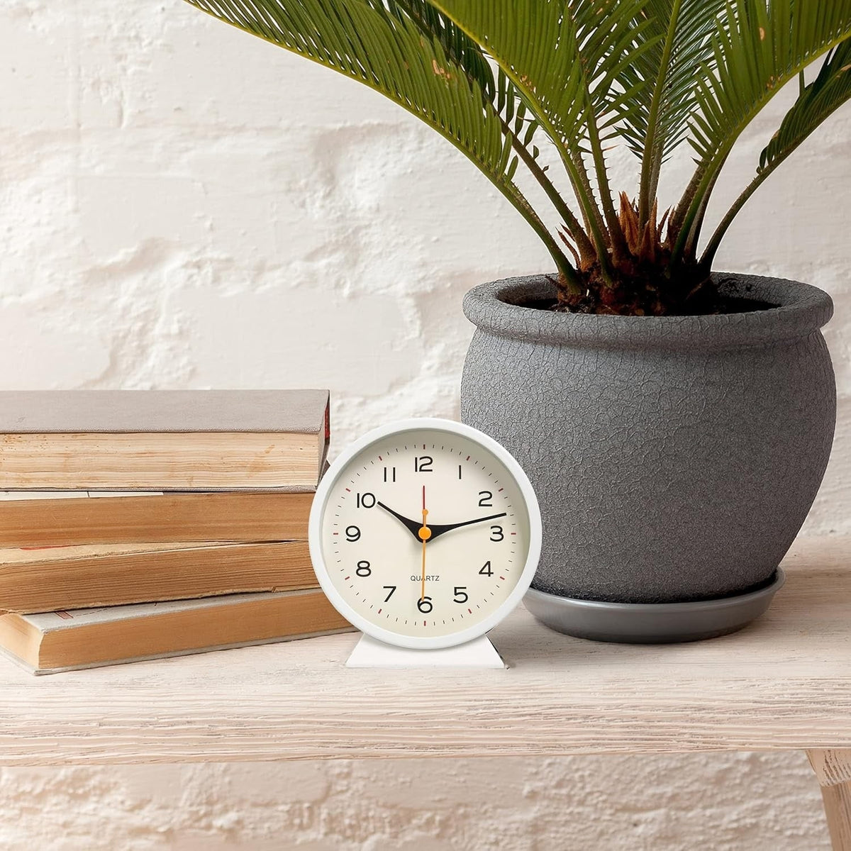 Retro Analog Alarm Clock with Non-Ticking Quartz Movement and Backlight for Bedroom or Desk - Image 13
