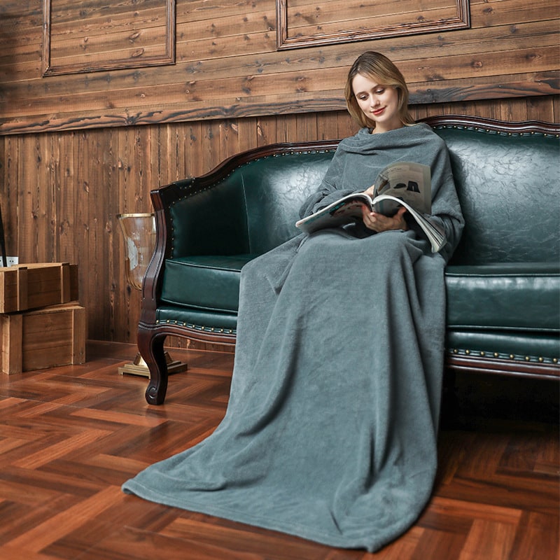 Women's Blanket with Sleeves Wearable Fleece Robe with Front Pocket and Long Oversized Fit - Image 5