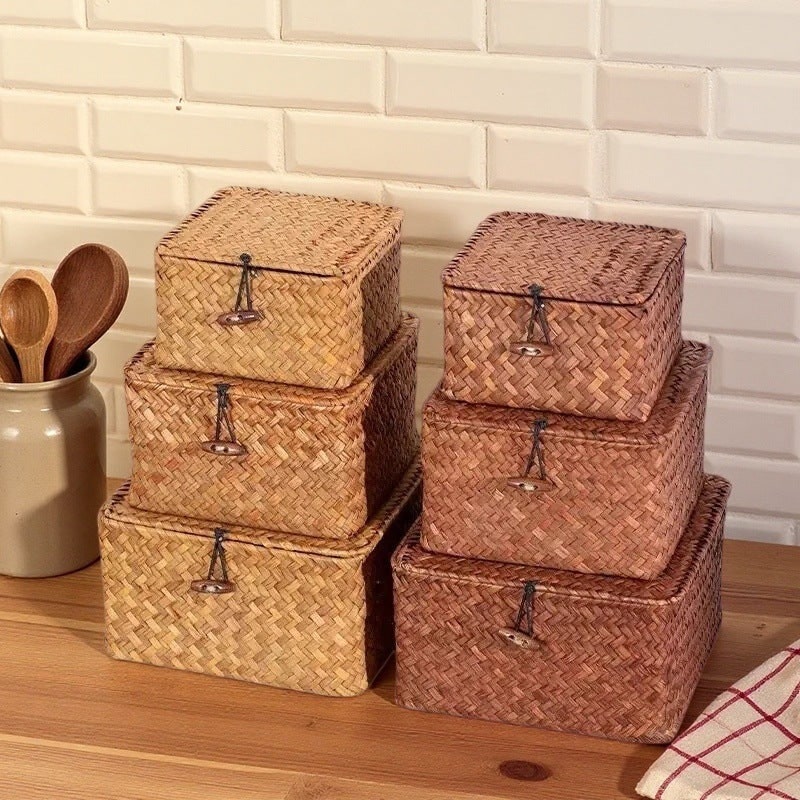 Women's Woven Storage Basket with Rattan Lidded Design and Seagrass Toggle Closure Laundry Hamper - Image 1