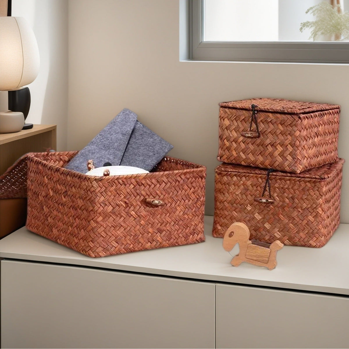Women's Woven Storage Basket with Rattan Lidded Design and Seagrass Toggle Closure Laundry Hamper - Image 3